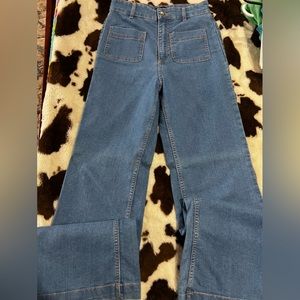 Boot cut jeans from forever 21 never worn just don’t fit